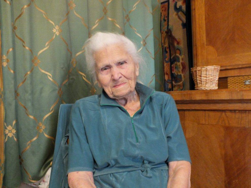 Сегодня отмечает свой 104-й год рождения глазовчанка Надежда Гальянова