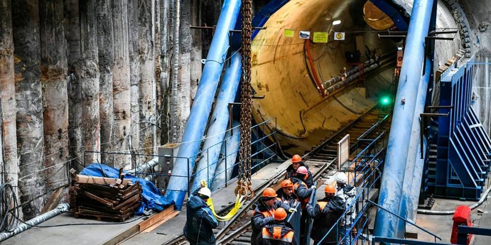 Станцию метро "Суворовская" построят к 2023 году