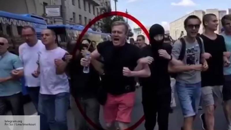 Эксперт поддержал россиян, которые выразили неприязнь к организаторам массовых беспорядков