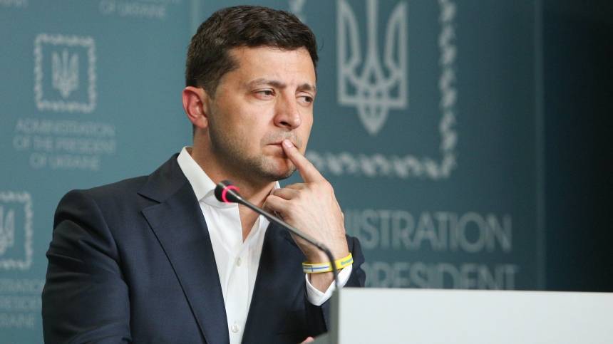 Сколько получает Зеленский на посту президента Украины?