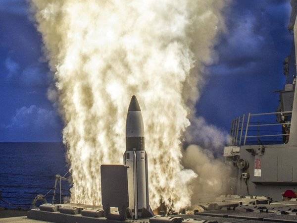 Власти США займутся созданием неядерных ракет после прекращения ДРСМД