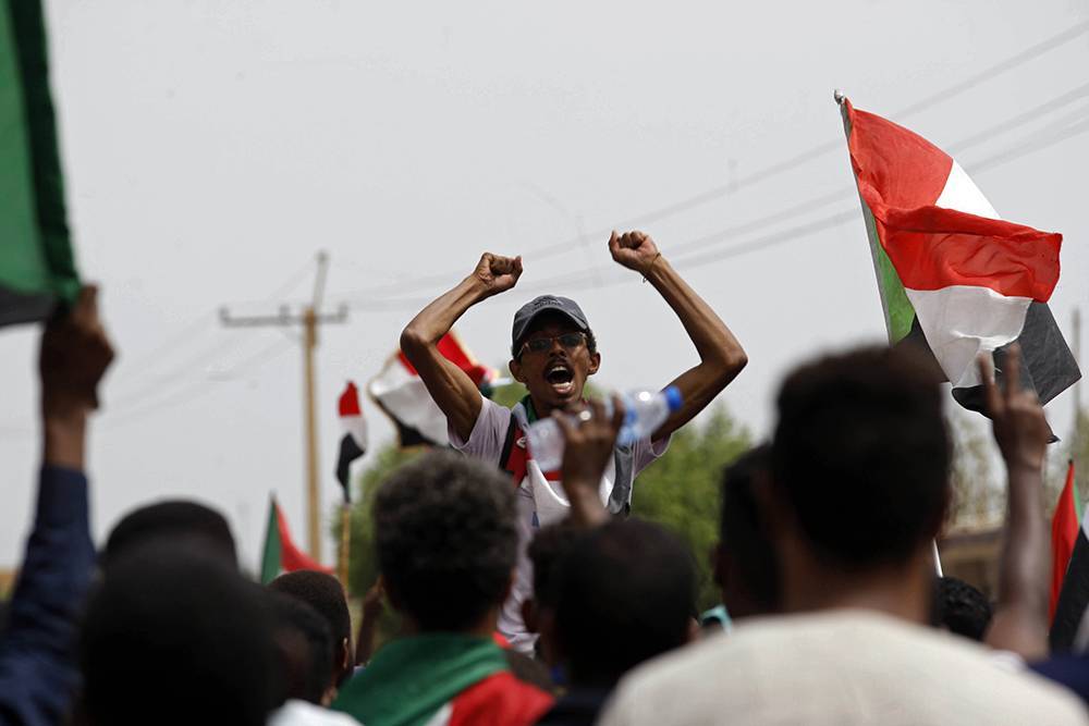 Военный совет и оппозиция Судана согласовали конституционную декларацию