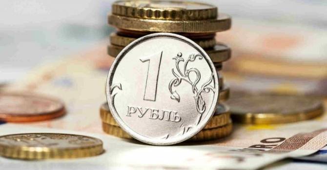 Белковский объяснил, почему не поставил бы и рубля на аншлюс Беларуси Россией