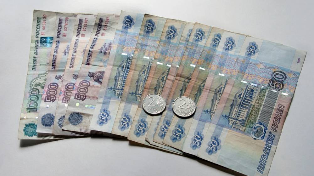 Вместо 50 рублей – прожиточный минимум: В России увеличили размер детских пособий