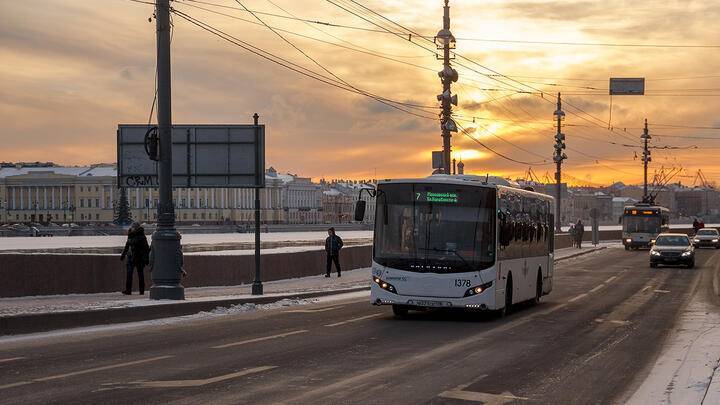 К 2020 году в Петербурге запустят интеллектуальную транспортную систему