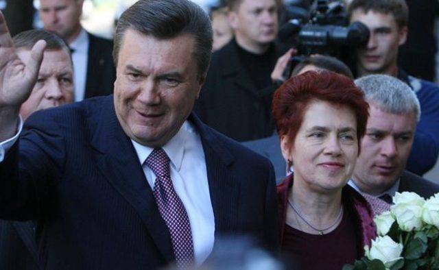 Рядом с могилой сына: украинцам показали, где и как живет Людмила Янукович