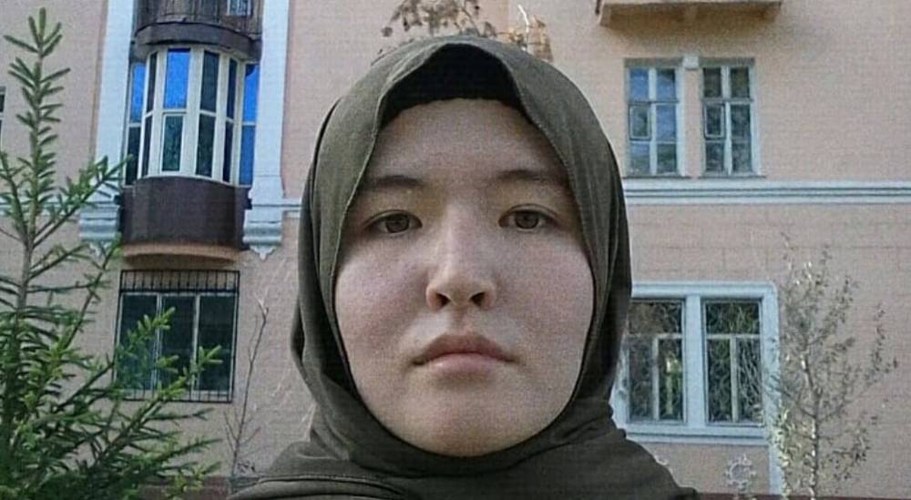 Казахстанка в хиджабе: Я не считаю, что девушка, оголяющая части тела, будет гореть в аду