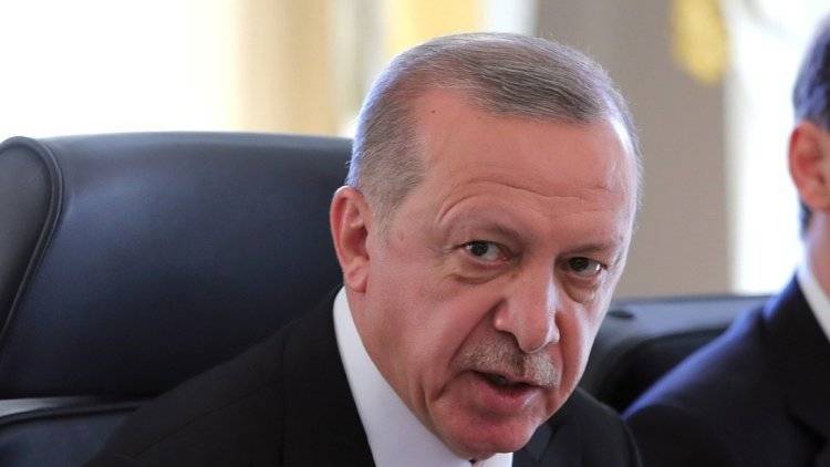 Эрдоган и Трамп обсудили предотвращение гуманитарного кризиса в Идлибе
