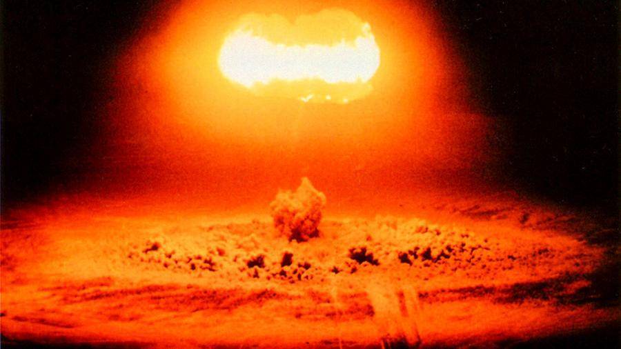 Ученый назвал причины неудачи Гитлера в создании ядерной бомбы