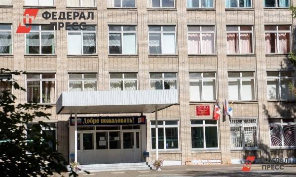Почти в 700 школах не была настроена система пожарной сигнализации | Москва | ФедералПресс