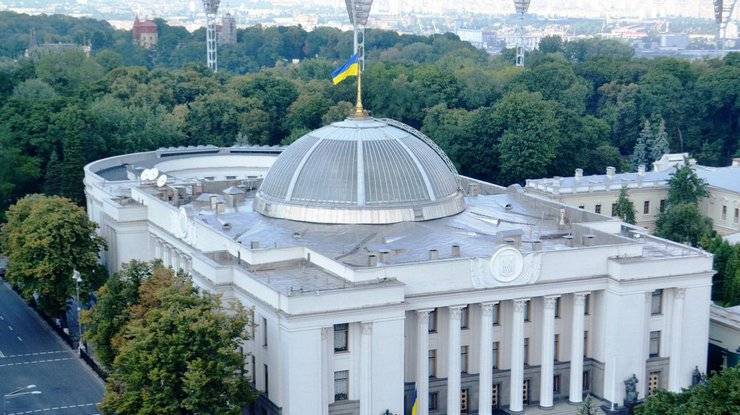 Верховная Рада Украины утвердила глав Минобороны и МИДа