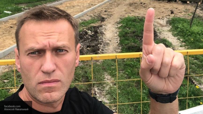 «Фолловерами» Навального в Twitter оказались 500 тысяч ботов