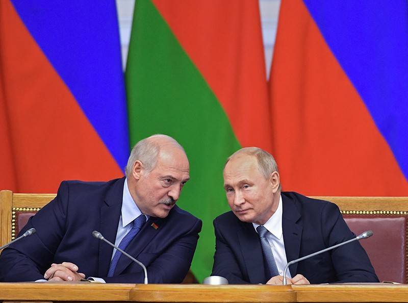 Путин поздравил Лукашенко с днем рождения телеграммой