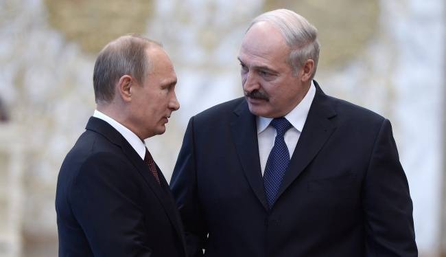 Лукашенко после встречи с советником Трампа провел разговор с Путиным