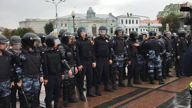 Полиция Москвы предостерегла граждан от участия в незаконной акции 31 августа