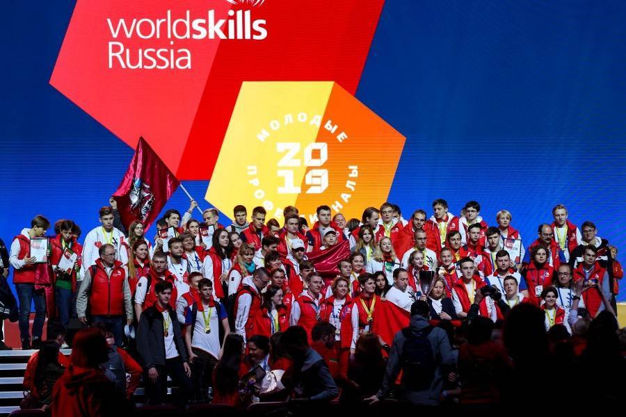 Собянин увеличил выплаты победителям чемпионатов Worldskills Russia и "Навыки мудрых"