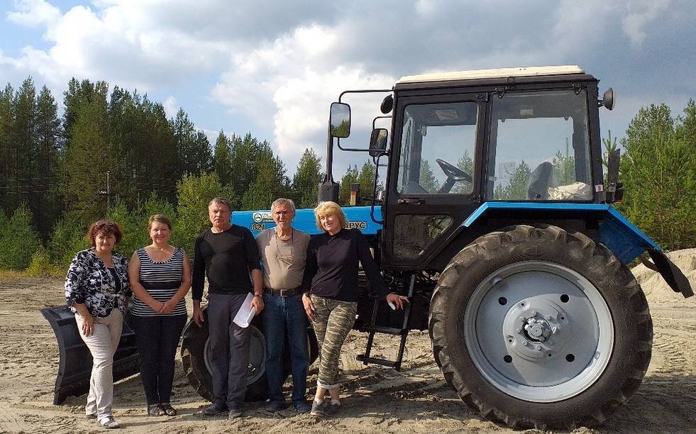 Трактор «Беларус» для поселка Тикша купили по Программе поддержки местных инициатив — Информационное Агентство "365 дней"