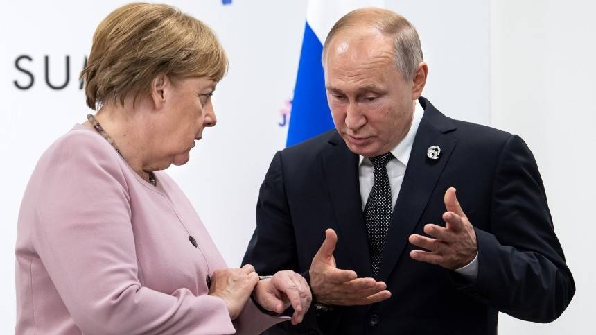 Видео: Что обсудили Путин и Меркель по телефону