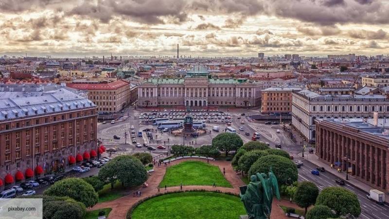 Десять школ и детсадов в Петербурге построены благодаря адресной инвестпрограмме
