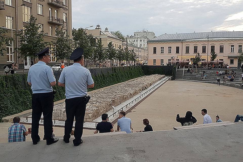 Московская полиция предостерегла от участия в акции в «Яме» на Хохловской площади