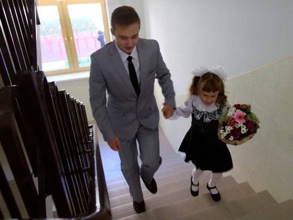 Депутат Госдумы предложил Голиковой продлить летние каникулы в вузах и школах
