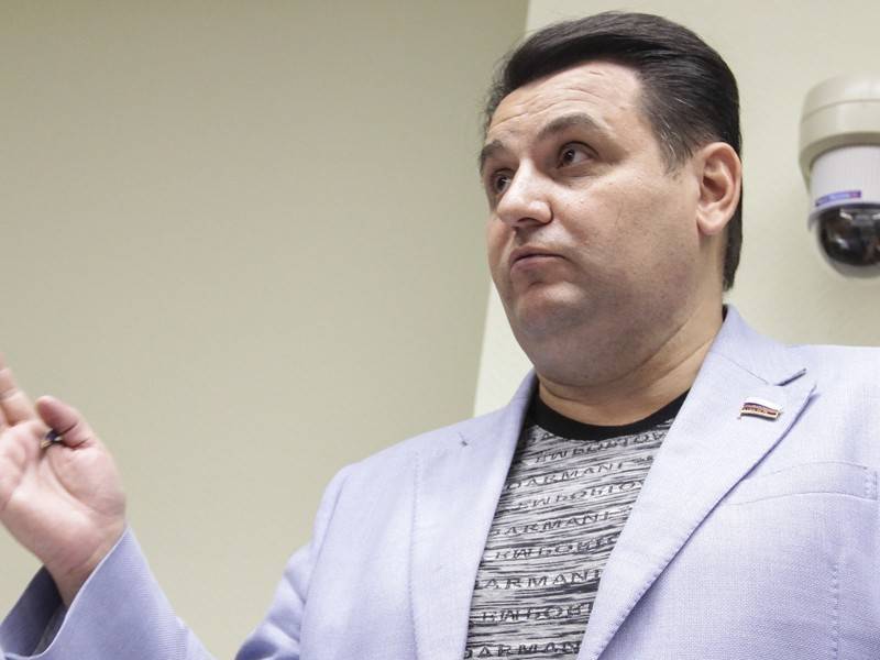 Экс-депутата ГД Олега Михеева заочно арестовали по делу о мошенничестве