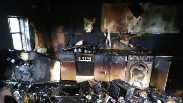 Девятилетний мальчик вынес младшую сестру из горящего дома в Мордовии
