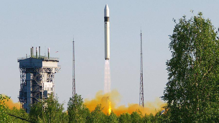 Запущенный на ракете «Рокот» российский спутник выведен на орбиту