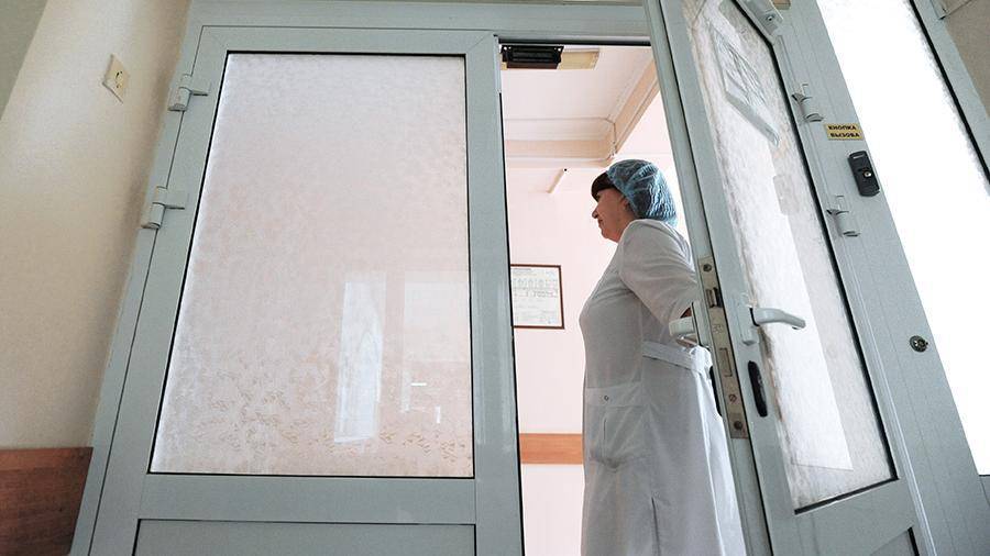 Заявления на увольнение написали 12 медсестер больницы во Владимирской области