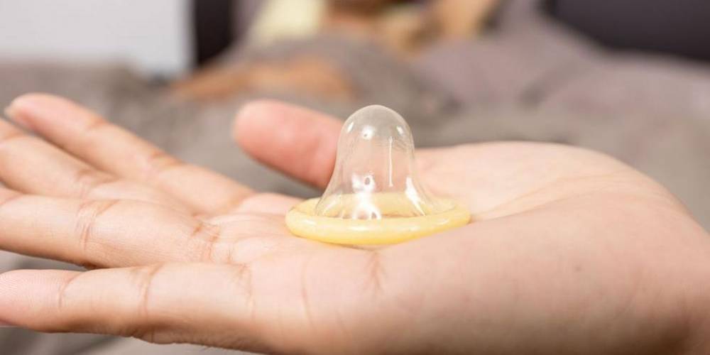 Пермячка продала десятки тысячи дырявых китайских презервативов под видом известного бренда