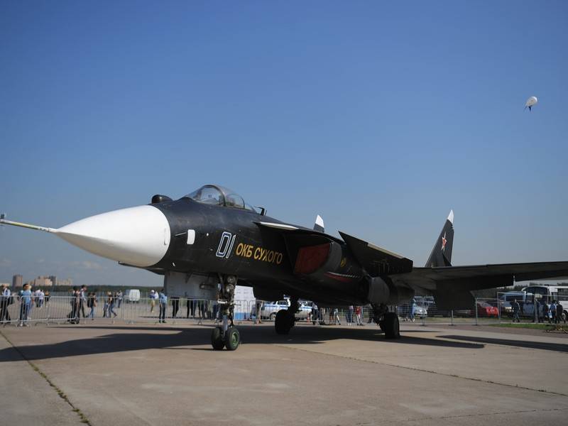 Российский Су-47 восхитил западные СМИ