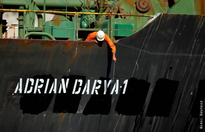 Минюст США объявил о санкциях против Adrian Darya 1 и его капитана