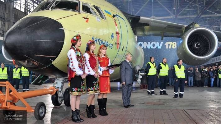 Авиаконцерн «Антонов» требует от КБ «Ильюшин» отказаться от использования марки «Ан»