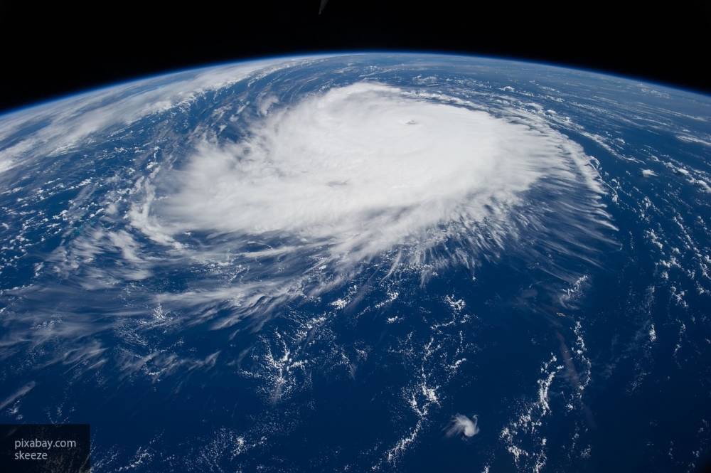 Урагану «Дориан» была присвоена третья категория из пяти возможных