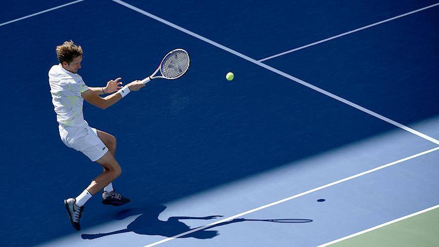 Теннисист Медведев вышел в четвертый круг US Open