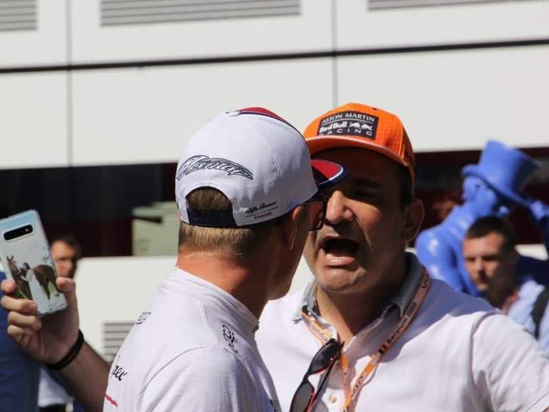 Пьяный болельщик напал на пилота «Формулы-1» на Гран-при