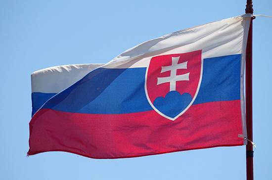 Словацкая оппозиция планирует выразить в парламенте недоверие премьер-министру