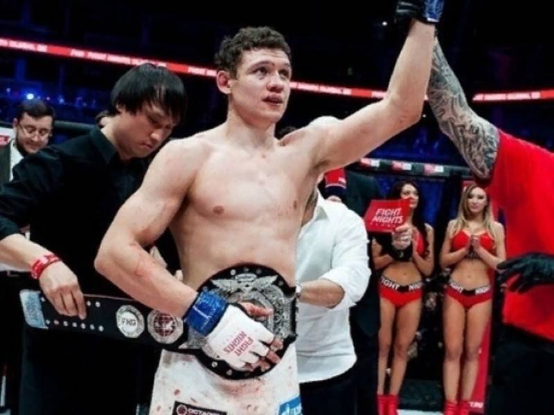 Российский новичок UFC объяснил перенос боя