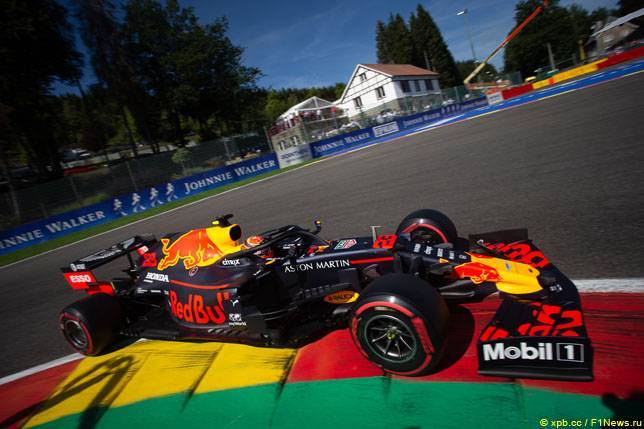В Red Bull рассчитывают прибавить в квалификации - все новости Формулы 1 2019