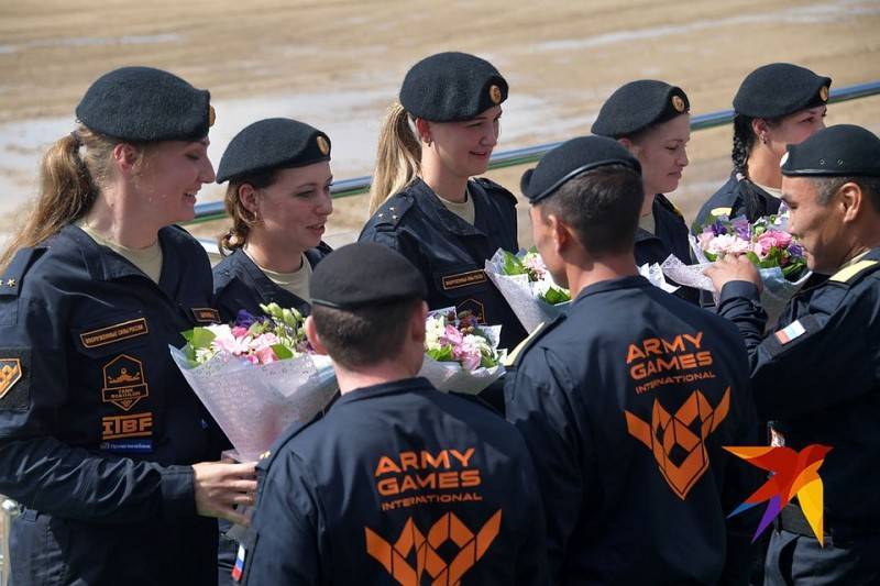 На пятых Армейских международных играх в Подмосковье впервые выступили женские танковые экипажи
