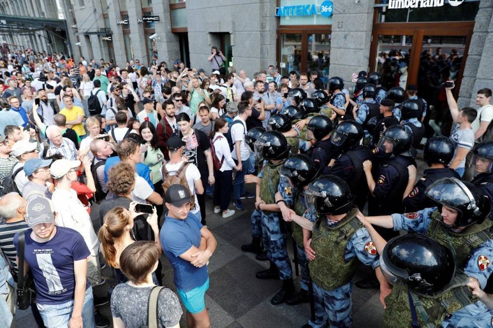 В Москве задержаны более 800 человек&nbsp;— «ОВД-Инфо»