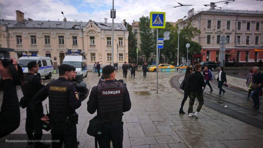 В Госдуме призвали применять жесткие меры на незаконном «шабаше» оппозиционеров в Москве