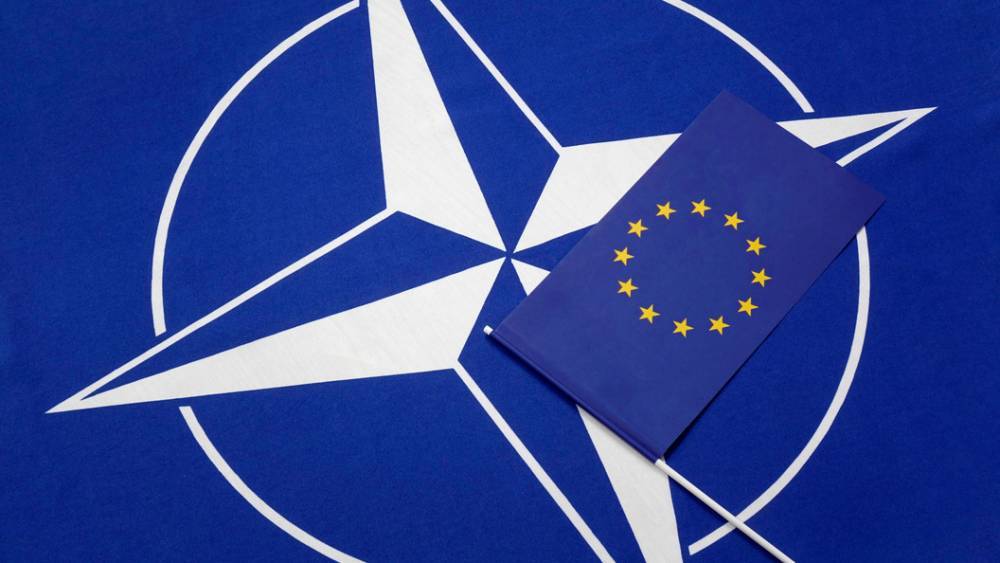 "Уязвимому" НАТО срочно требуются ракеты для удара по России - немецкий эксперт
