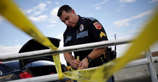 При стрельбе в торговом центре в Техасе погибли 20 человек, 26 пострадали