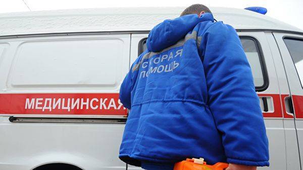 На юго-западе Москвы машина врезалась в ограждение и загорелась — Информационное Агентство "365 дней"