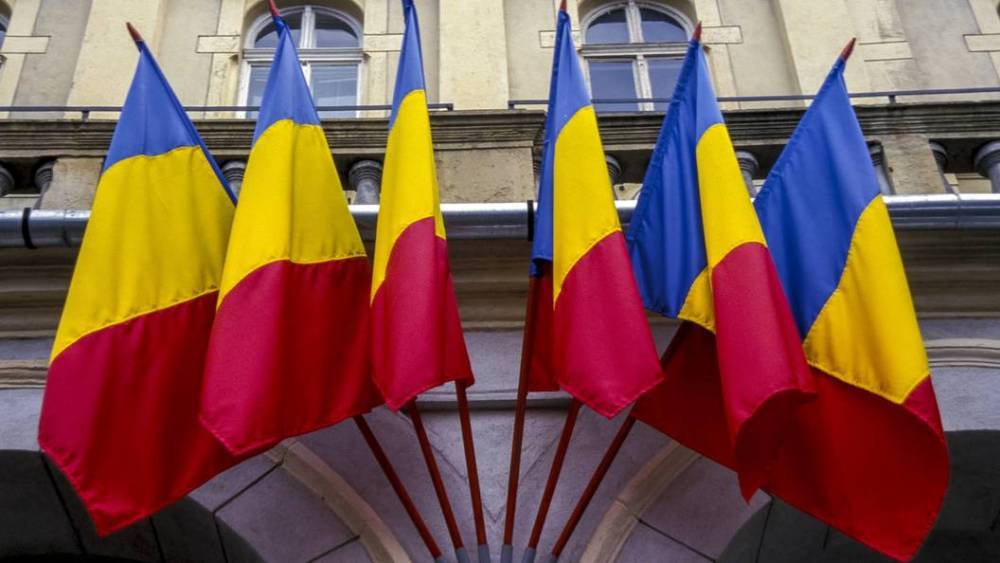 Уволен за недопустимые высказывания: В Румынии отправили в отставку министра образования