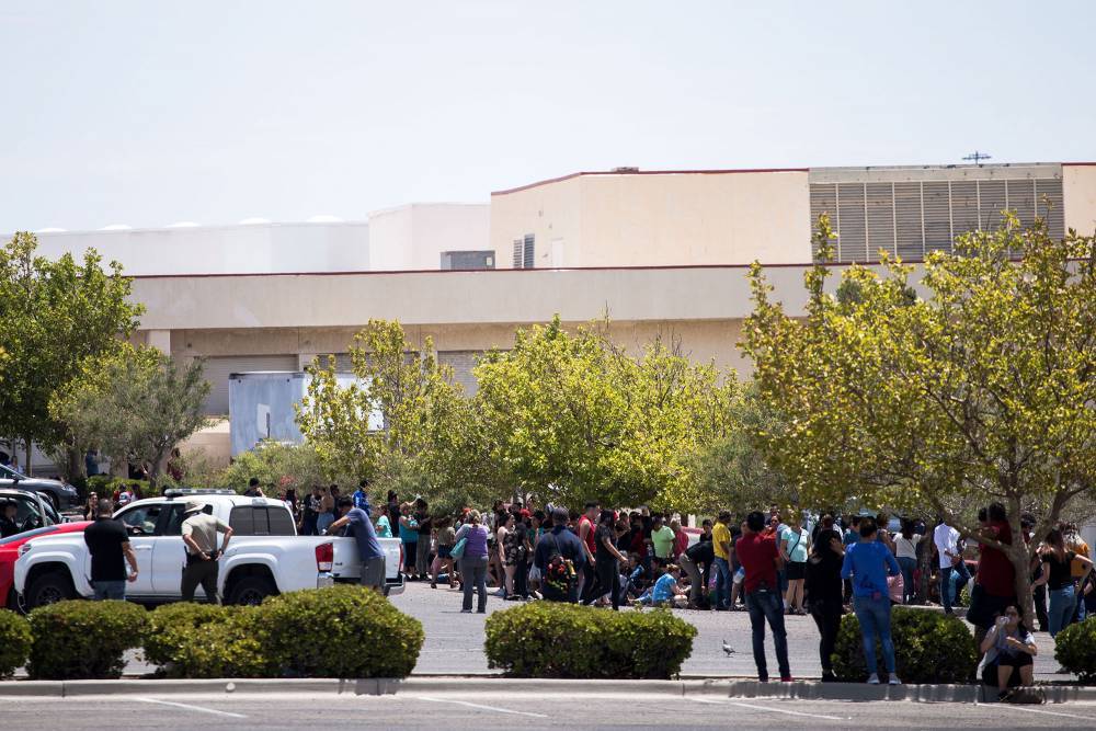 В торговом центре в Эль-Пасо расист расстрелял посетителей. Погибли 20 человек