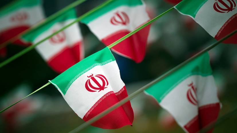 СМИ: Иран задержал очередной иностранный танкер в Персидском заливе