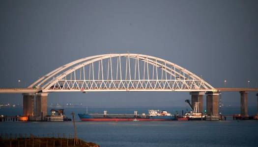 Україна закликає ввести санкції за Кримський міст
