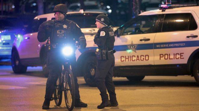 В Чикаго неизвестный расстрелял прохожих